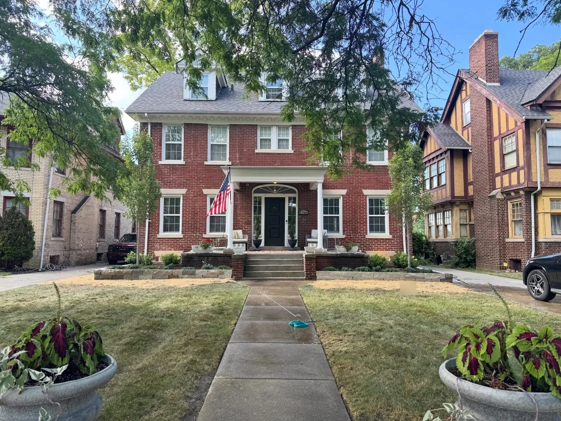 Finished front landscaping at The Meeks House